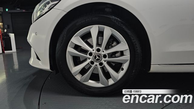 Mercedes-Benz C-Class C220 d Avantgarde