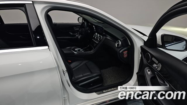 Mercedes-Benz C-Class C220 d Avantgarde
