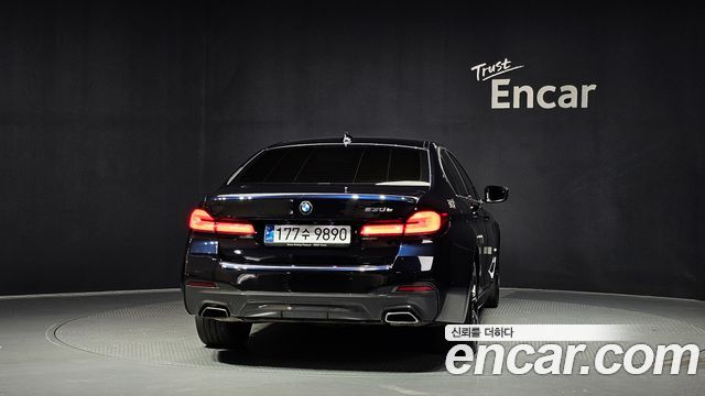 BMW 5-Series 530e M Sport