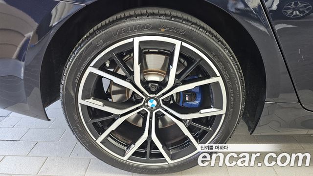 BMW 5-Series 530e M Sport