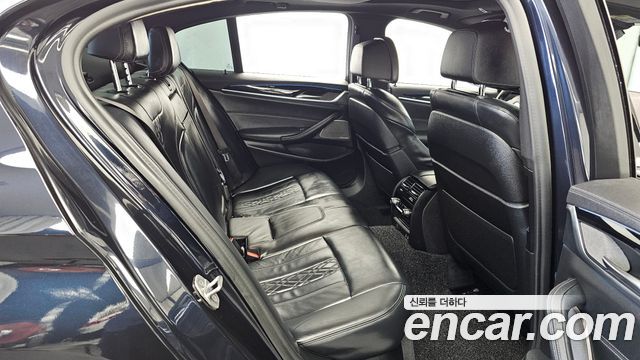 BMW 5-Series 530e M Sport