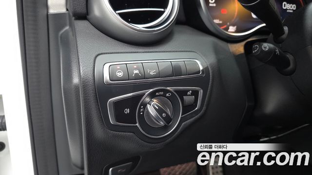 Mercedes-Benz C-Class C220 d 4MATIC