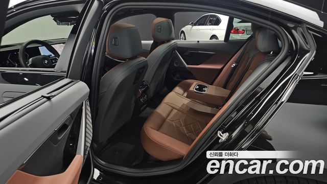 BMW 5-Series 530i xDrive M Sport Pro Special Edition