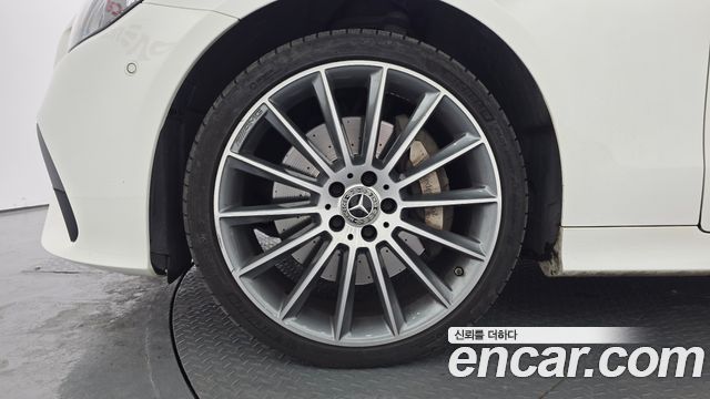 Mercedes-Benz E-Class E450 4MATIC Coupe