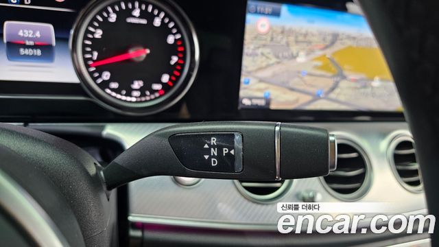 Mercedes-Benz E-Class E250 Avantgarde