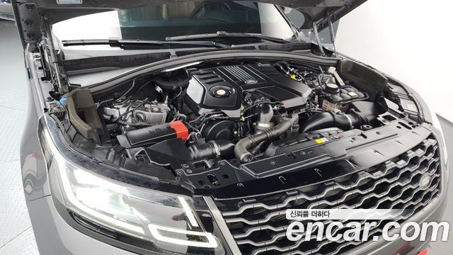 Land Rover Range Rover Velar 3.0 D300 R-Dynamic HSE