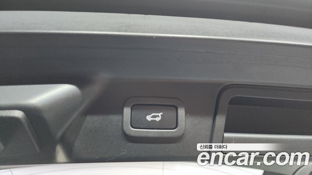 Land Rover Range Rover Velar 3.0 D300 R-Dynamic HSE