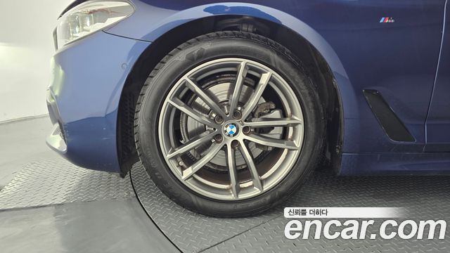 BMW 5-Series 520d M Sport Package Plus