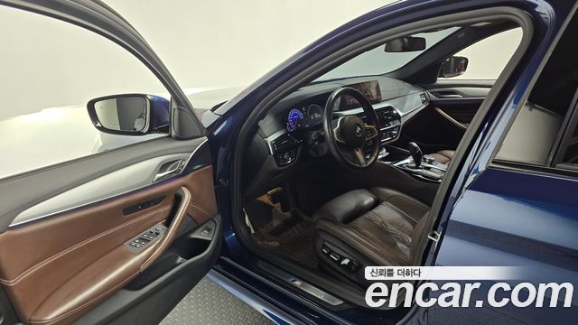 BMW 5-Series 520d M Sport Package Plus