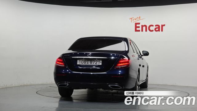 Mercedes-Benz E-Class E250 Avantgarde