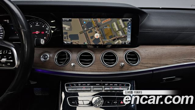 Mercedes-Benz E-Class E220d 4MATIC Exclusive