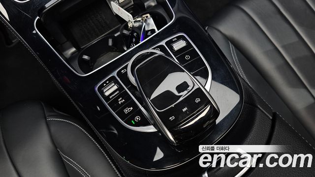 Mercedes-Benz E-Class E220d 4MATIC Exclusive