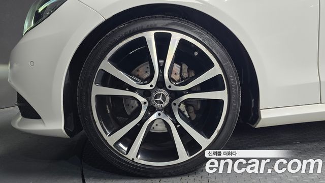 Mercedes-Benz E-Class E220 Bluetec Avantgarde Sport