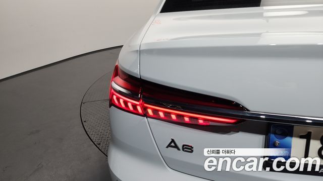 Audi A6 45 TFSI Quattro Premium
