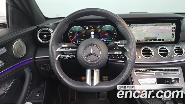 Mercedes-Benz E-Class E220d 4MATIC AMG Line
