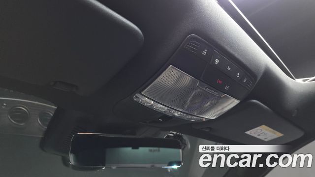 Mercedes-Benz E-Class E350 4MATIC AMG Line