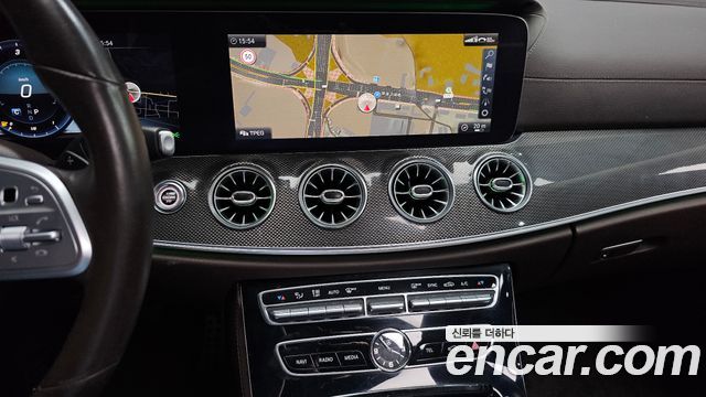 Mercedes-Benz CLS-Class CLS300d AMG Line