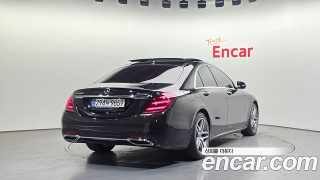 Mercedes-Benz S-Class S350 d 4MATIC AMG Line