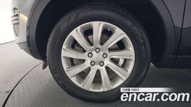 Land Rover Discovery Sport 2.0 TD4 SE
