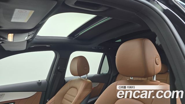 Mercedes-Benz GLC-Class GLC300 4MATIC Premium