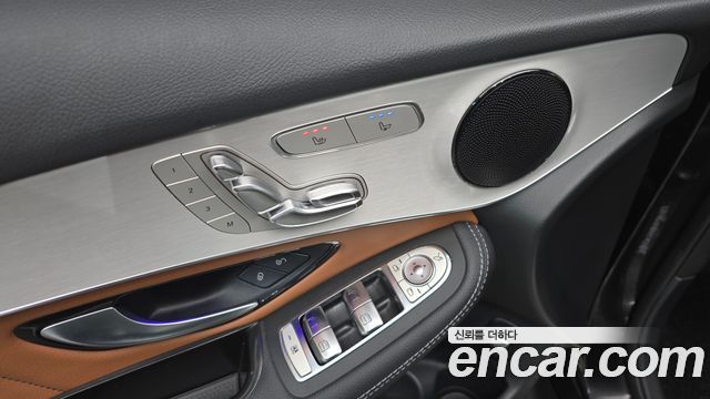 Mercedes-Benz GLC-Class GLC300 4MATIC Premium