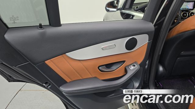 Mercedes-Benz GLC-Class GLC300 4MATIC Premium