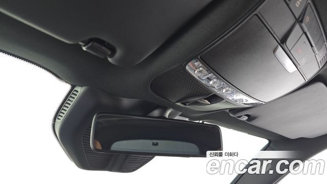 Mercedes-Benz GLC-Class GLC300 4MATIC Premium