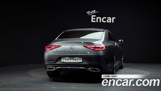 Mercedes-Benz CLS-Class CLS300d AMG Line