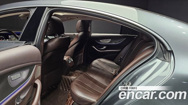 Mercedes-Benz CLS-Class CLS300d AMG Line