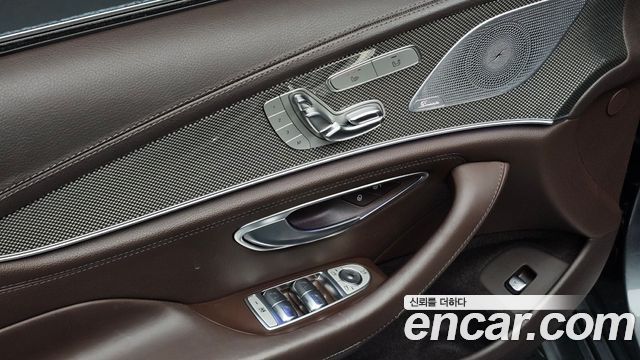 Mercedes-Benz CLS-Class CLS300d AMG Line