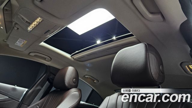 Mercedes-Benz CLS-Class CLS300d AMG Line