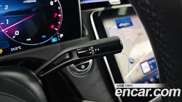Mercedes-Benz E-Class E200 Avantgarde