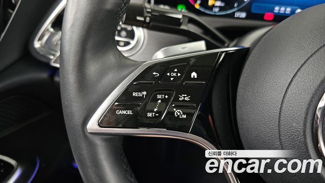 Mercedes-Benz E-Class E200 Avantgarde