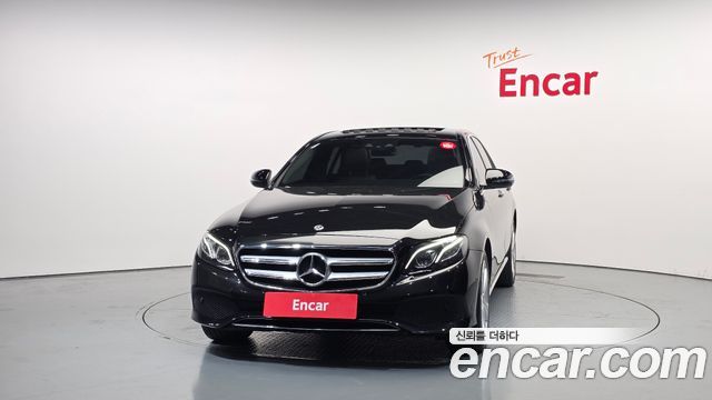 Mercedes-Benz E-Class E220d Avantgarde