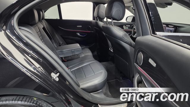 Mercedes-Benz E-Class E220d Avantgarde