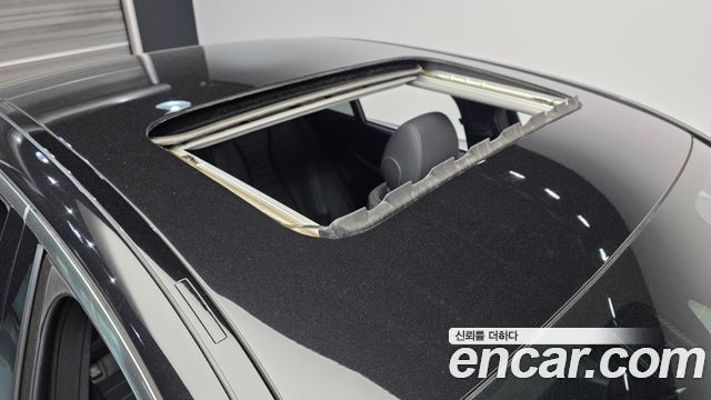 Mercedes-Benz E-Class E220d Avantgarde