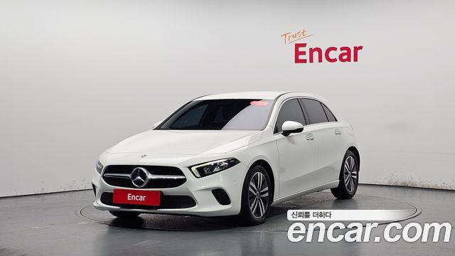 Mercedes-Benz A-Class A220 Hatchback