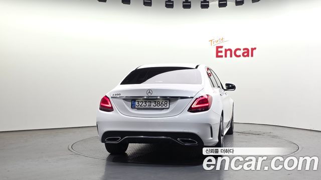 Mercedes-Benz C-Class C200 AMG Line