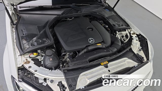 Mercedes-Benz C-Class C200 AMG Line