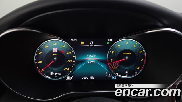 Mercedes-Benz C-Class C200 AMG Line