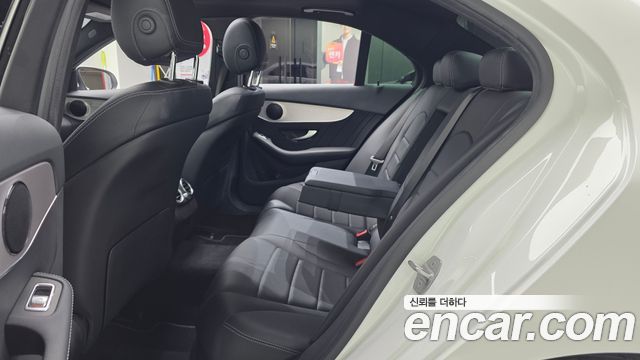 Mercedes-Benz C-Class C200 AMG Line
