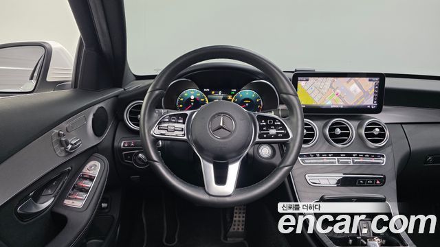 Mercedes-Benz C-Class C200 AMG Line