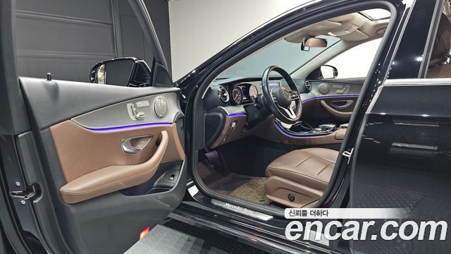 Mercedes-Benz E-Class E300 Avantgarde