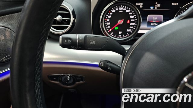 Mercedes-Benz E-Class E300 Avantgarde