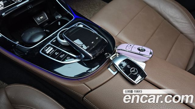 Mercedes-Benz E-Class E300 Avantgarde