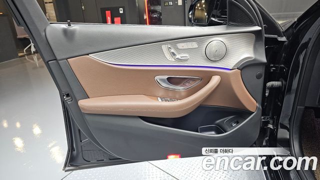 Mercedes-Benz E-Class E300 Avantgarde