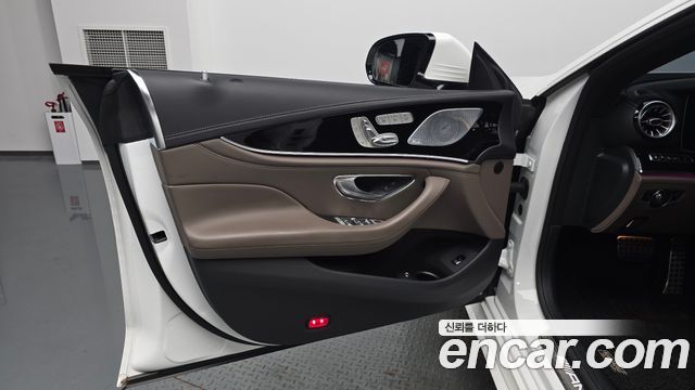 Mercedes-Benz AMG GT 4Door 43 4MATIC+