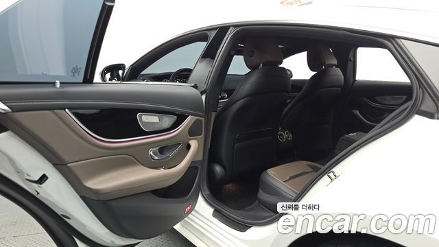 Mercedes-Benz AMG GT 4Door 43 4MATIC+