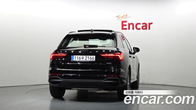 Audi Q3 40 TFSI Quattro Premium