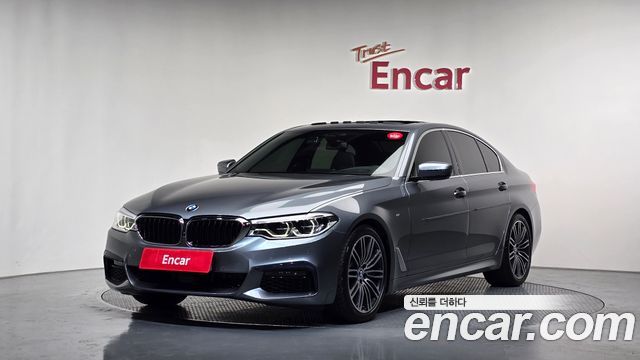 BMW 5-Series 530i M Sport Package Plus